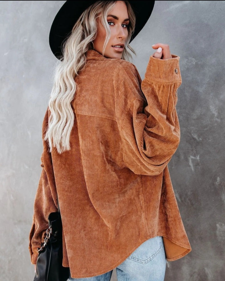 Classic Bella Velvet Shirt in Vintage Style