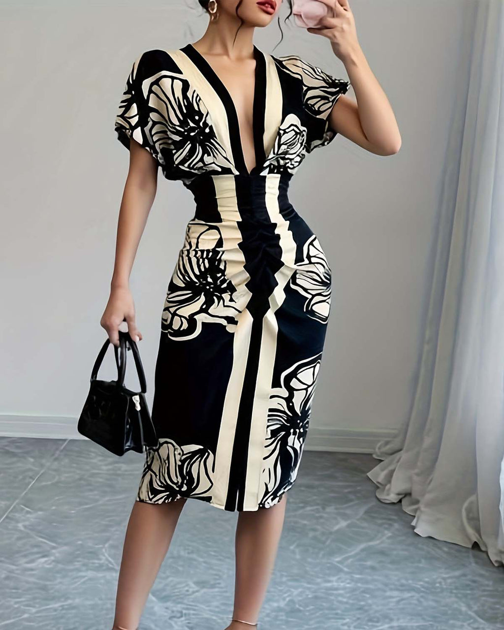 Katie | Elegant Pleated Dress