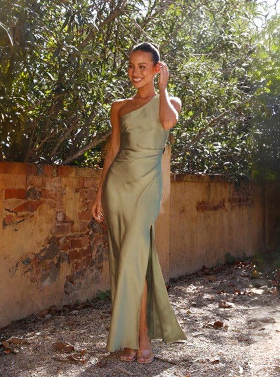 Adelma | Elegant One-Shoulder Maxi Dress with Chic Slit